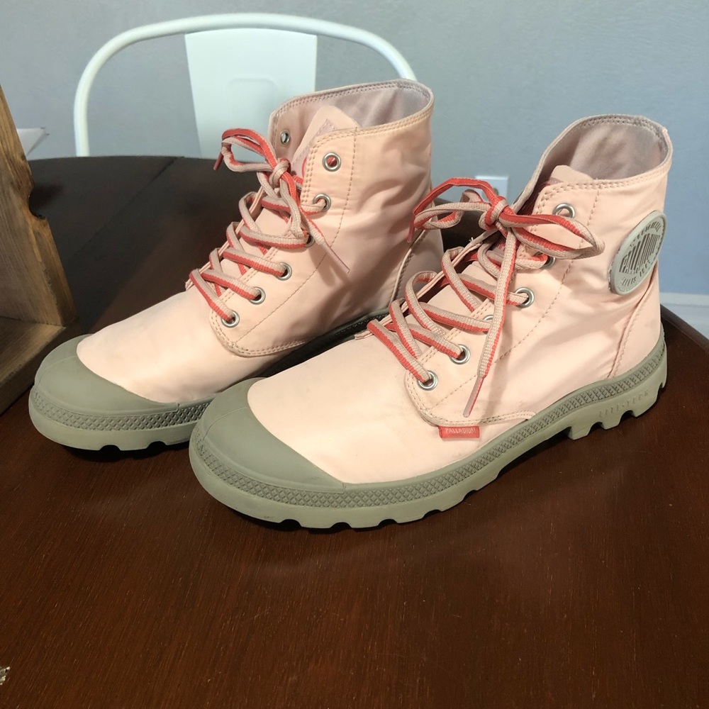 Free People Palladium boots